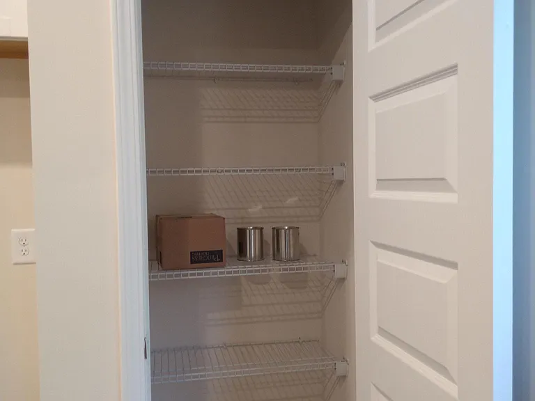 243 Centennial Cir — Photo 36