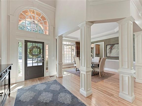 4th image of 3246 Collier Gate Ct SE