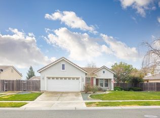 1174 Jones Bar Trl, Plumas Lake, CA 95961