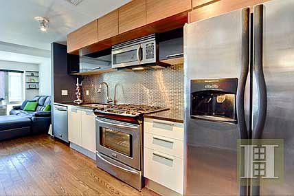 5th image of 27 Quincy St APT 1C