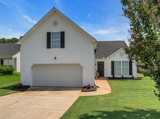 212 Clay Thorn Ct, Greer, SC 29651