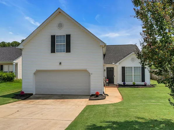 212 Clay Thorn Ct, Greer, SC 29651