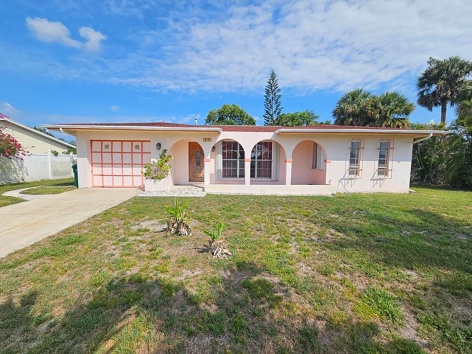 1st image of 389 SE Tranquilla Avenue