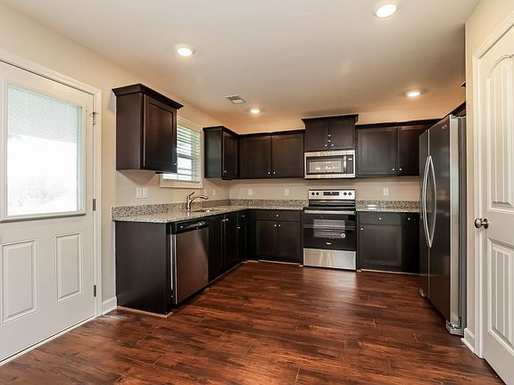 2nd image of 1105 Gambill Wood Dr
