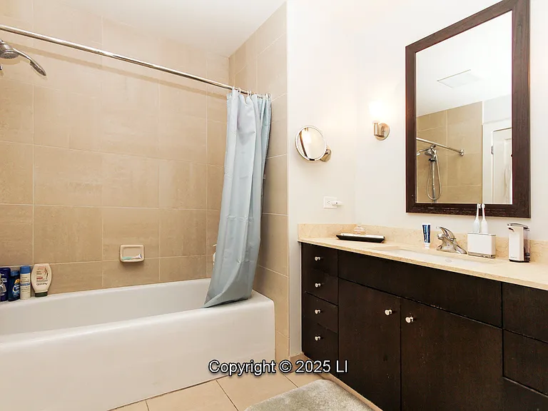 585 9th St #525 — Photo 5