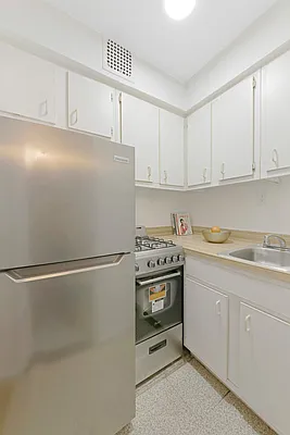 Sold by Compass | media 13