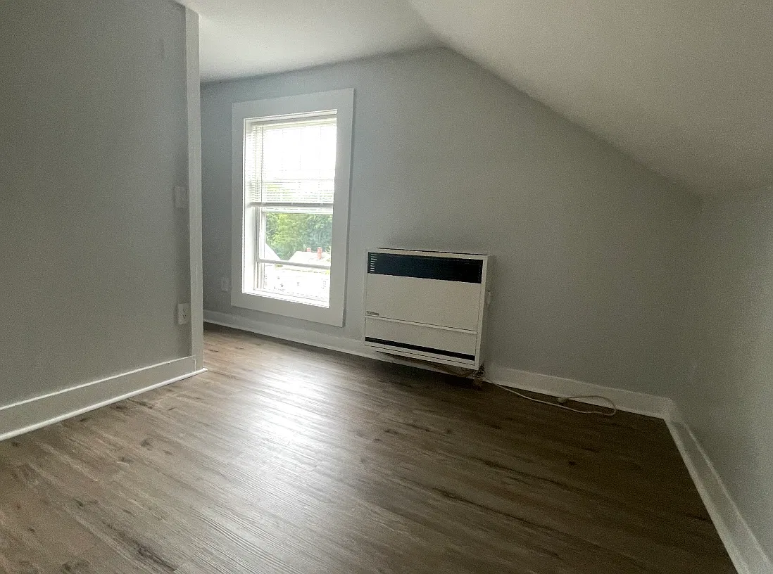 1 bed, $1,150 — Photo 4