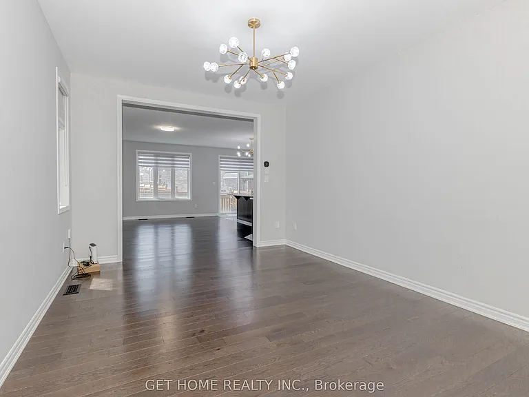 1338 Kovachik Blvd — Photo 7