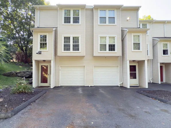 380 Hitchcock Road #209, Waterbury, CT 06705