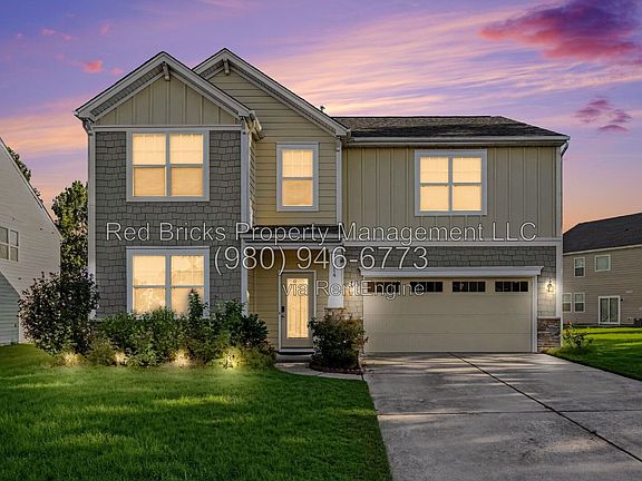 2nd image of 2714 Aldergrove Rd