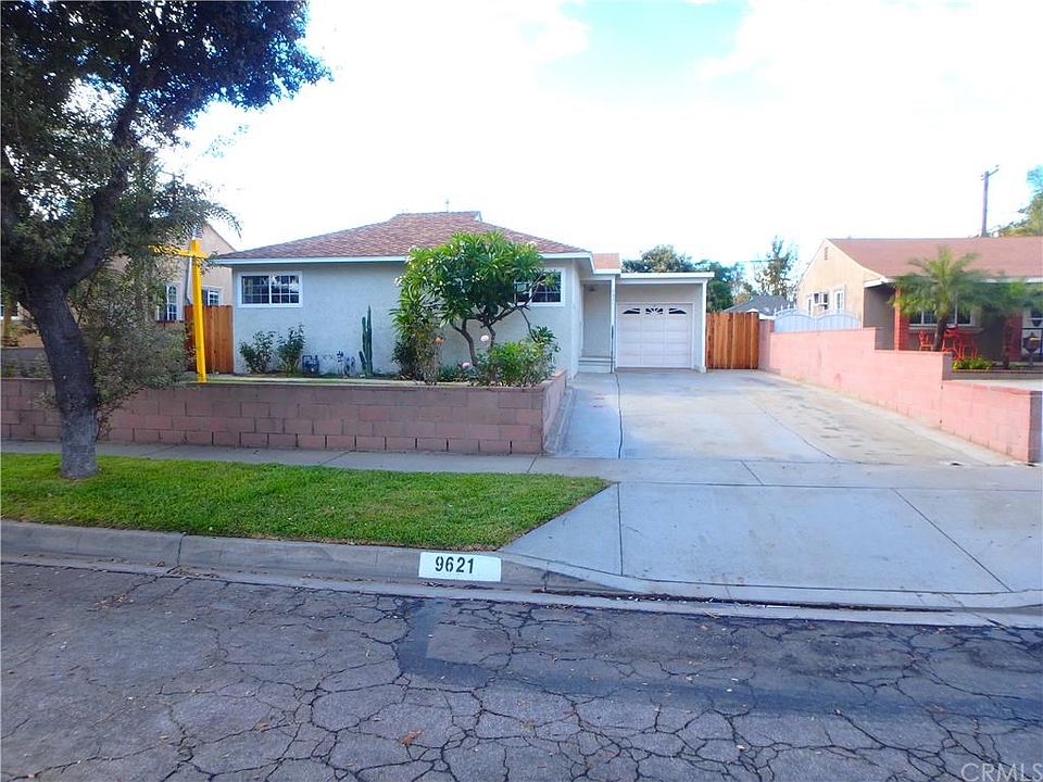 1st image of 9621 Bartley Ave