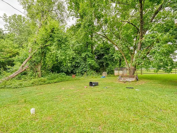 4th image of 480 Old Georgia Rd