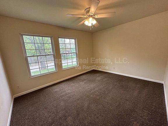 5th image of 100 Gettysburg Rd #A