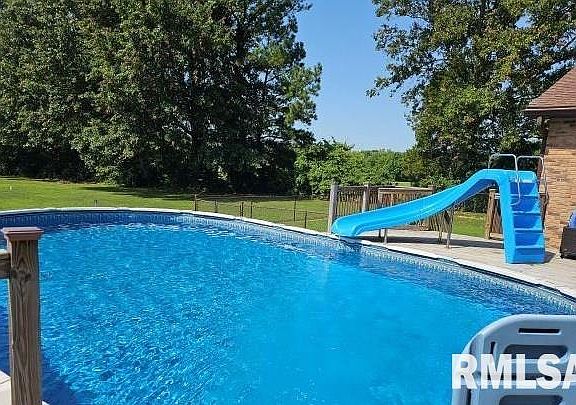 4th image of 85 Country Acres Ln