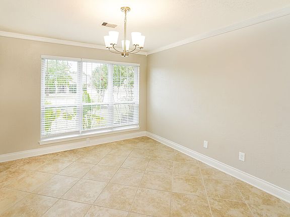 5th image of 14318 Woodline Dr