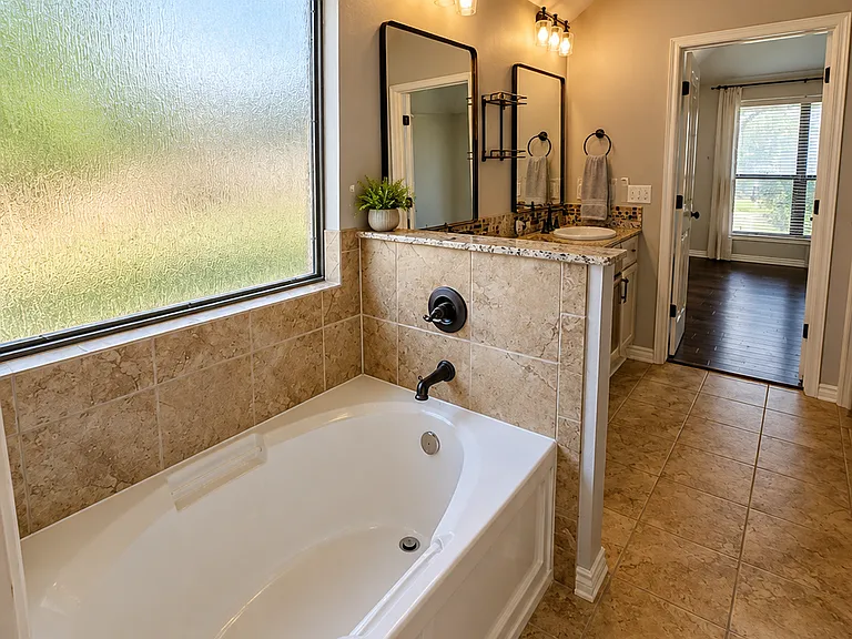 804 Brian Ct — Photo 11