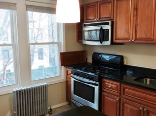 2134 24th St, Astoria, NY 11105