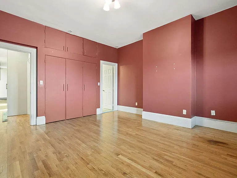 524 Tremont St #5 — Photo 7