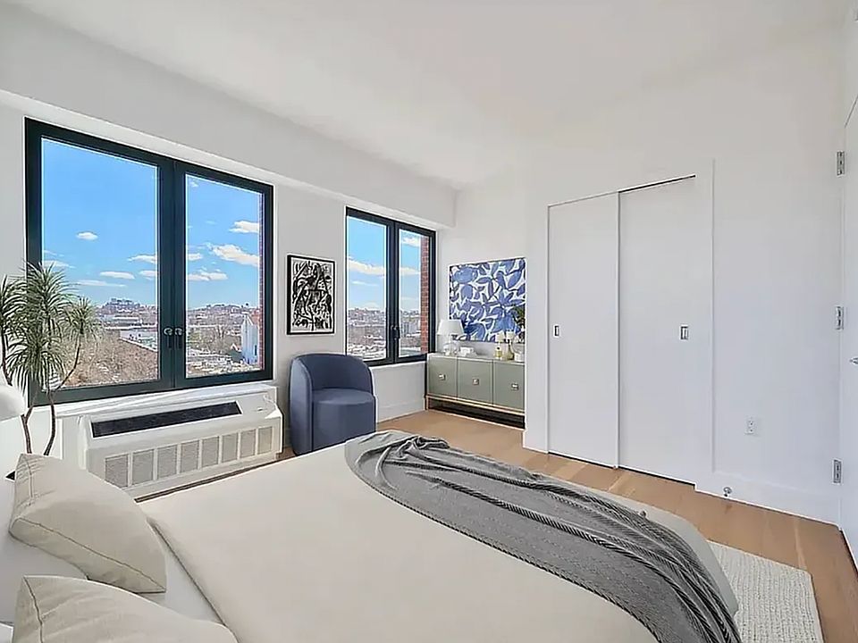 【2/11までSALE】BLUNT STREET JK Blue 25-26 237 11th St APT 7J, Brooklyn, NY 11215 | Zillow