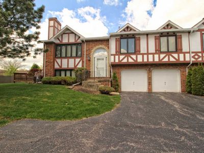 9285 Windsor Pkwy #106, Tinley Park, IL, 60487