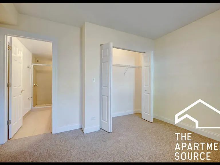 2830 N Albany Ave #G — Photo 11