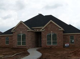 1 Roundrock Ct, Wichita Falls, TX 76310