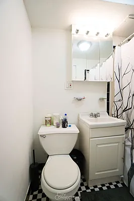 Rented by City Connections Realty | media 23