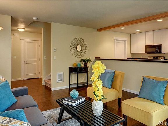 Open concept living room and kitchen