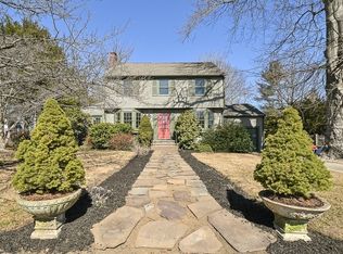 6 Grove St, Beverly, MA 01915