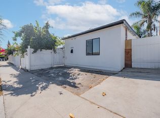 8105 Bevis Ave, Panorama City, CA 91402