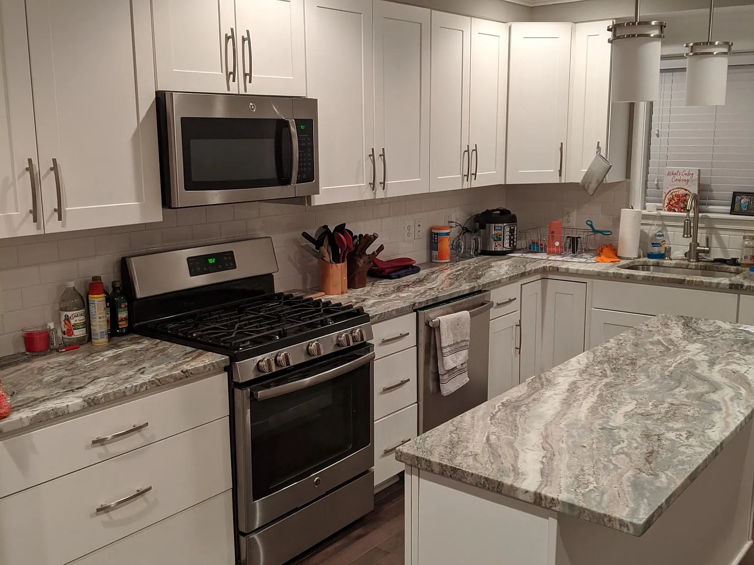 1811 S Hanover St — Photo 2