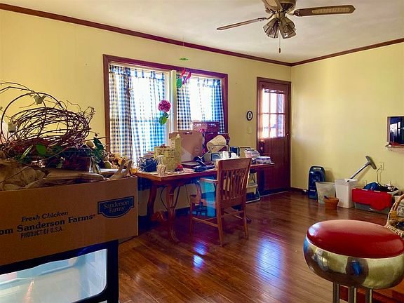 4th image of 920 Wesleyan Park Dr