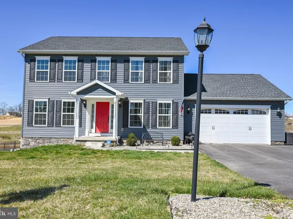 23 Kaitlyn Dr, Hanover, PA 17331