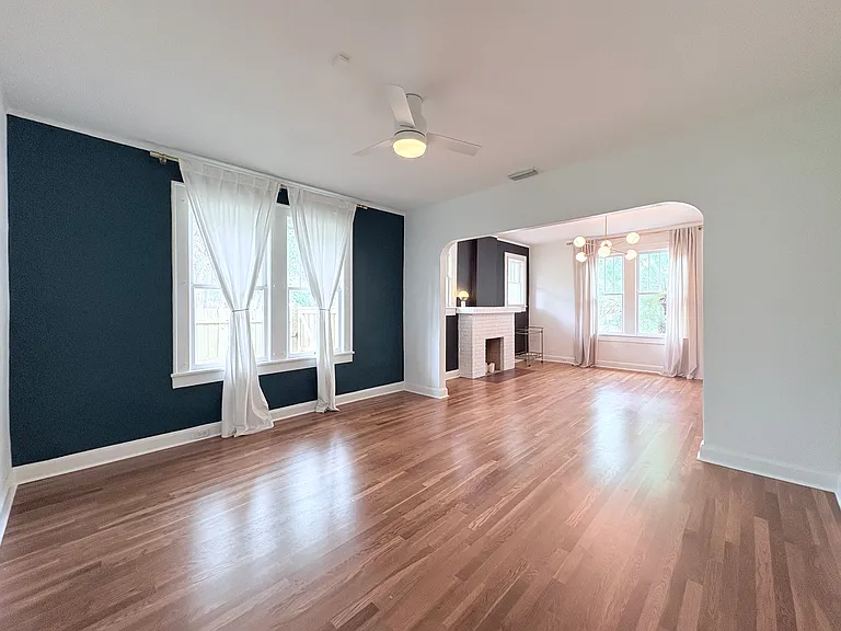 6104 N Suwanee Ave — Photo 17