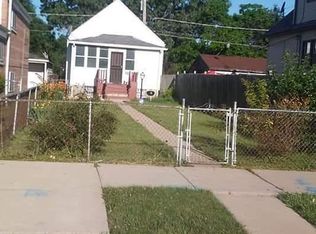 10026 S Indiana Ave, Chicago, IL 60628