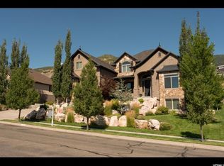 1171 S Deer Ridge Rd, Fruit Heights, UT 84037