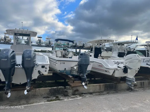 801 Paoli Court #30' Dry Slip F-20 (Fixed-, Wilmington, NC 28409