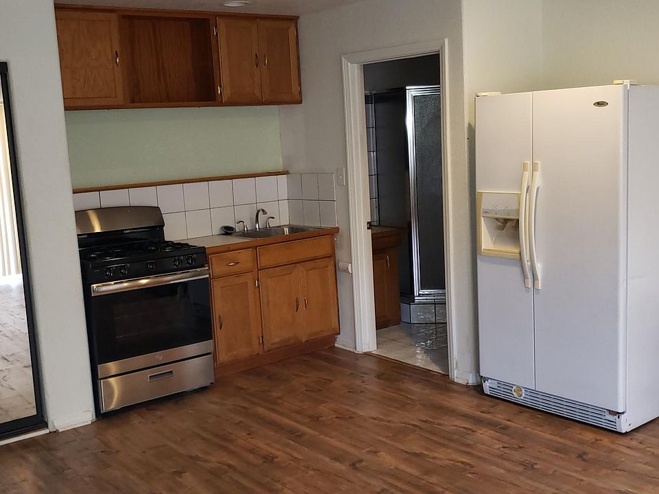 1st image of 4521 Bend Dr #A