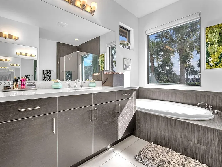 865 SW 113th Ln — Photo 21