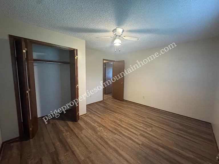 1309 Post Oak Rd — Photo 15