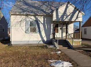 705 N 1st Ave, Norton, KS 67654