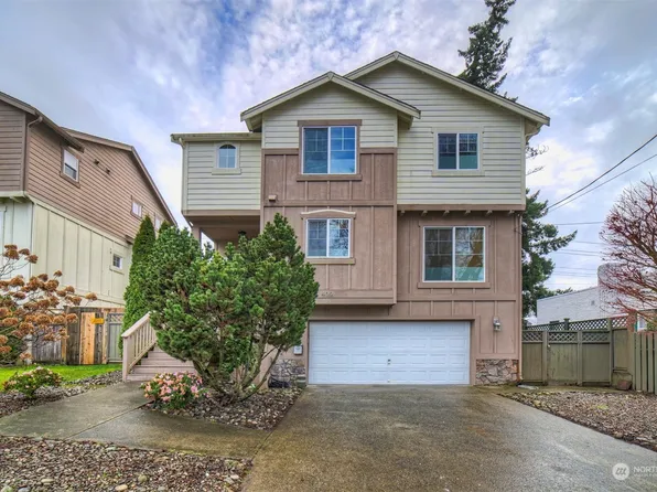 409 11th Street Pl, Bremerton, WA 98337