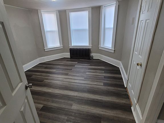 3rd image of 53 West St APT 1L