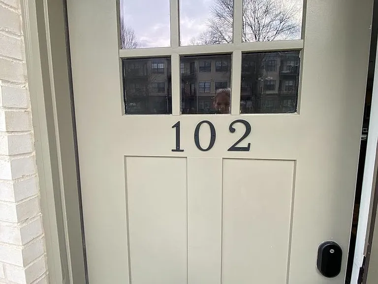2209 Highland Ave — Photo 8