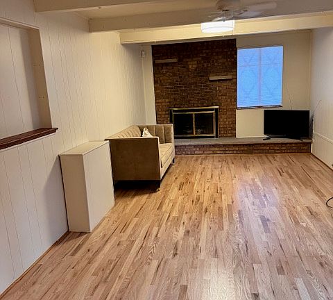 5th image of 4030 Cody St