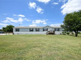 135 Heritage Rdg, West, TX 76691