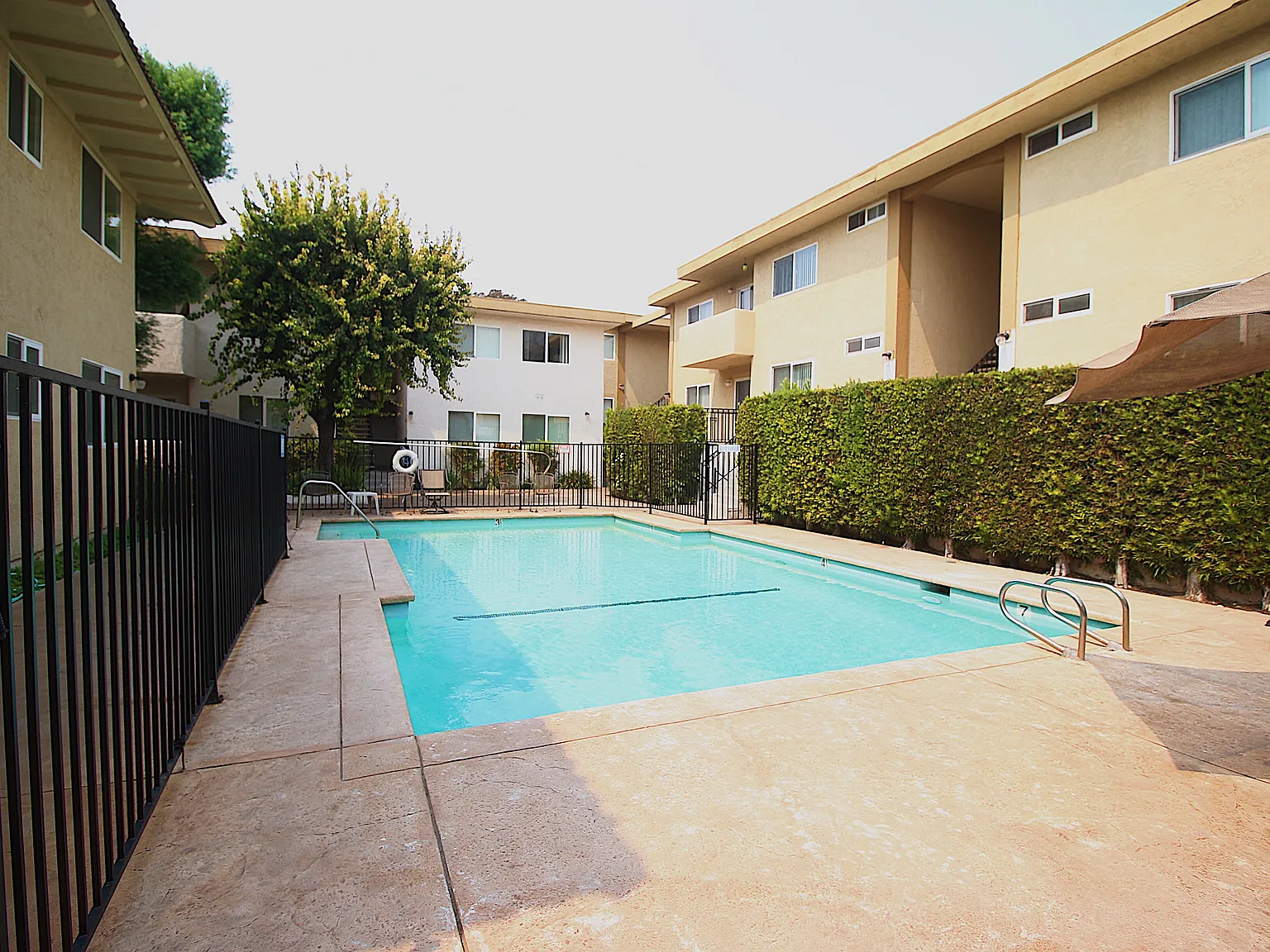 Nordhoff Apartments — Photo 3