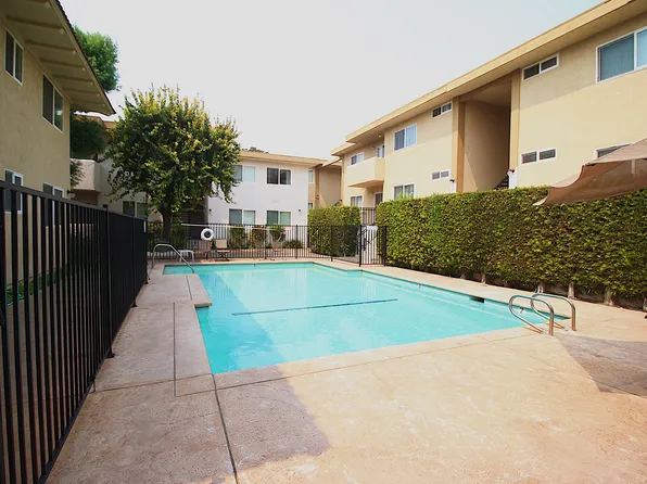Nordhoff Apartments, 19229 Nordhoff St APT 18, Northridge, CA 91324