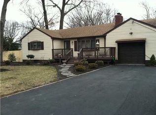 977 Maltby Ave, South Plainfield, NJ 07080