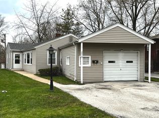 2818 Tennyson Pl, Hazel Crest, IL 60429